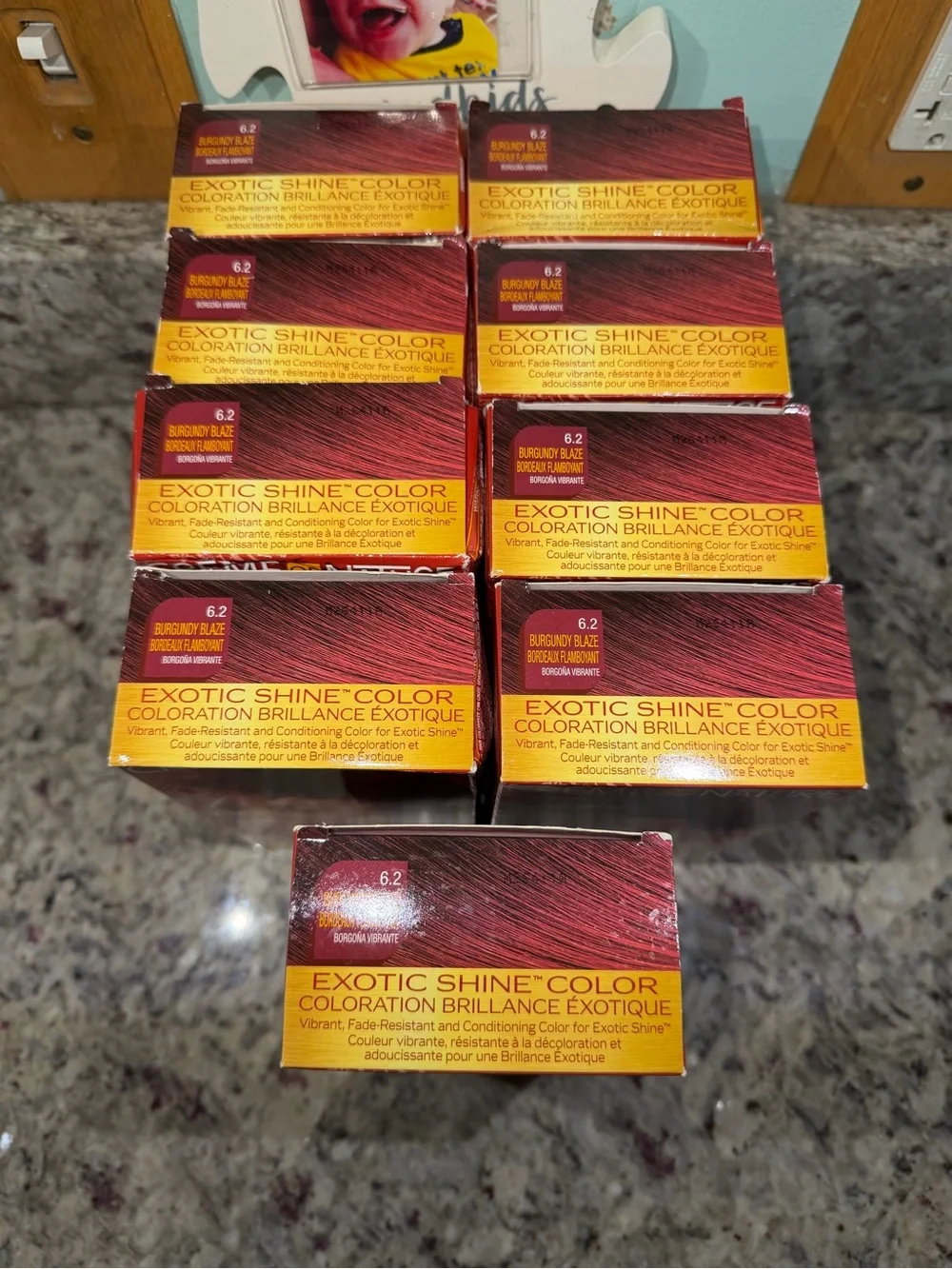 Creme of Nature Exotic Shine Color 6.2 Burgandy Blaze Quantity of 9 New